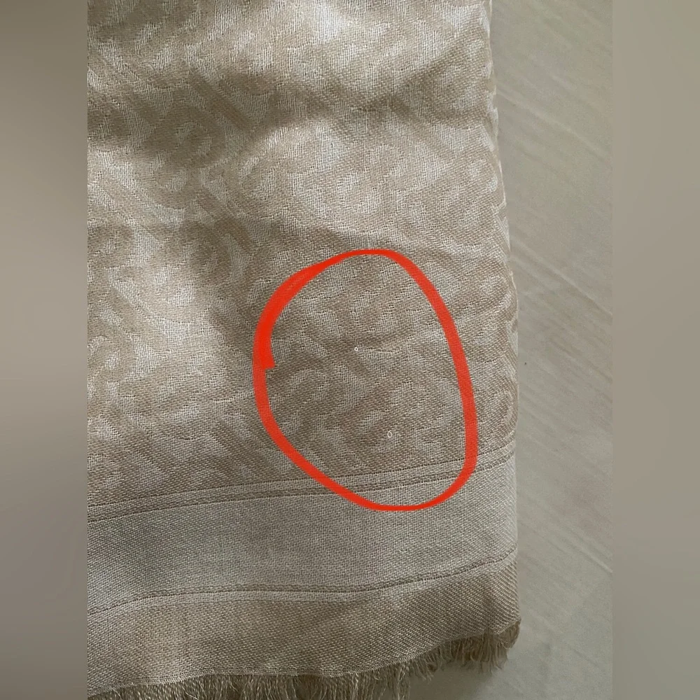 New Burberry Lightweight Monogram Wool Silk Blen Gauze Scarf 86.6 x 27.6 - Picture 3 of 5